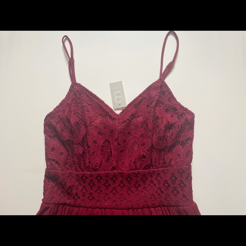 ⭐️Host Pick⭐️ BNWT Maurices Red Lace Romper - Picture 2 of 4